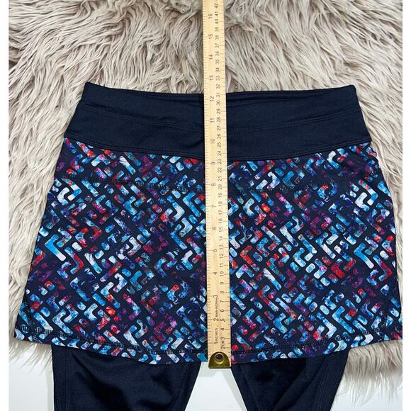 Athleta women’s elitric placid 2 in 1 legging with skirt - Picture 6 of 10